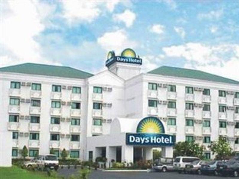 Days Hotel By Wyndham Batangas Exterior foto